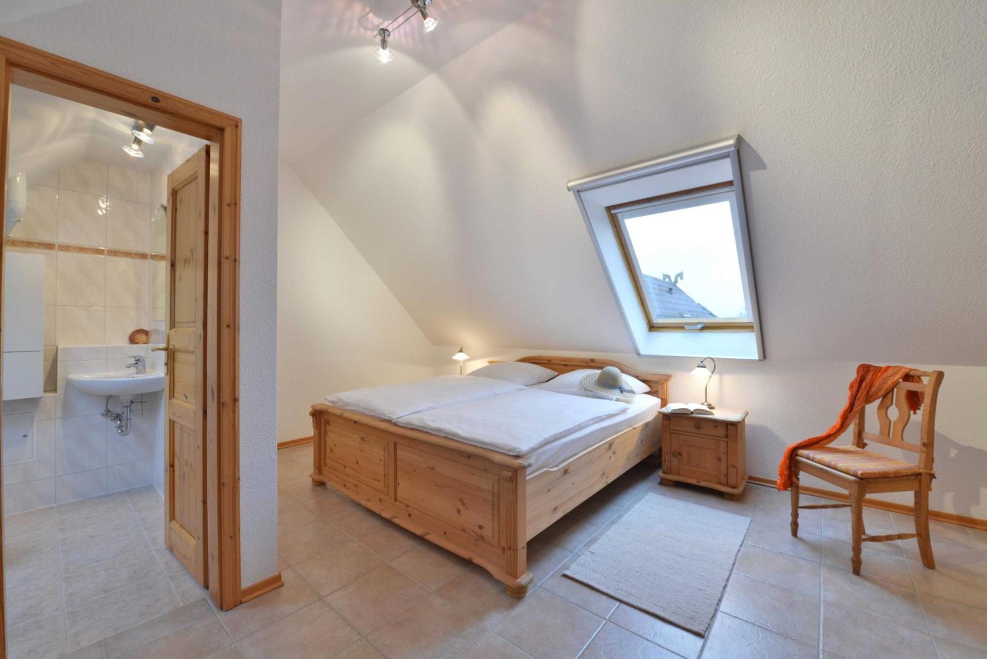 STöRTEBEKER APPARTEMENTS - STöRTEBEKER PFERDEHOF Ralswiek Rum bild