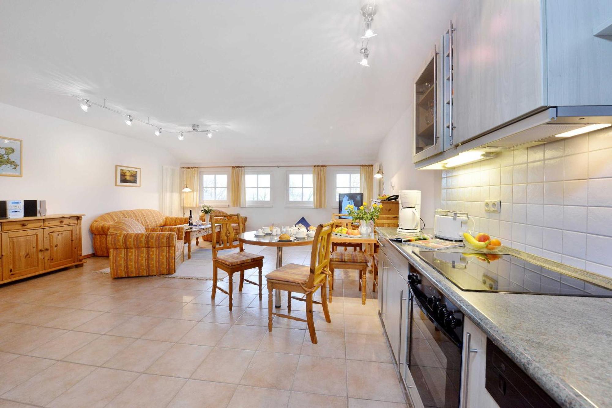 STöRTEBEKER APPARTEMENTS - STöRTEBEKER PFERDEHOF Ralswiek Rum bild